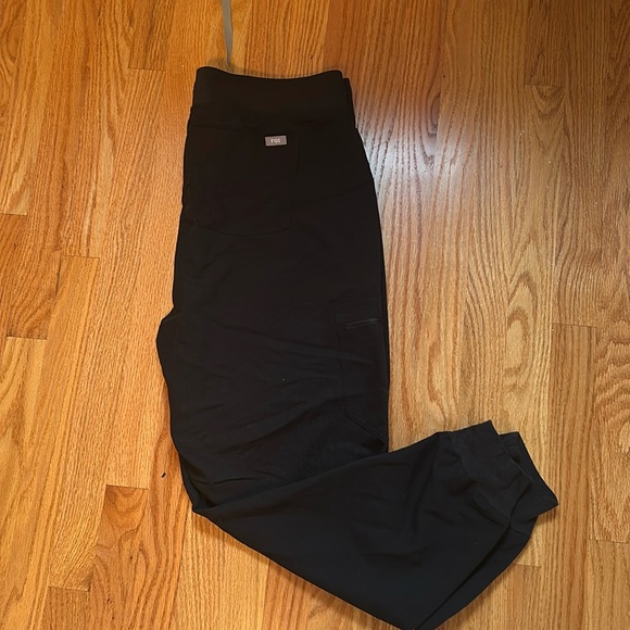 Figs scrubs! Never worn! - Picture 1 of 3